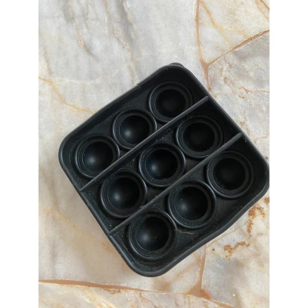 Black and White Triangle Square Fidget Pop Toy Silicone Sensory‎ Keychain 2.5in